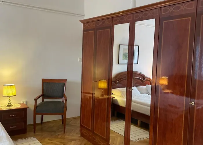 Kiskatona Vendeghaz Balatonkenese